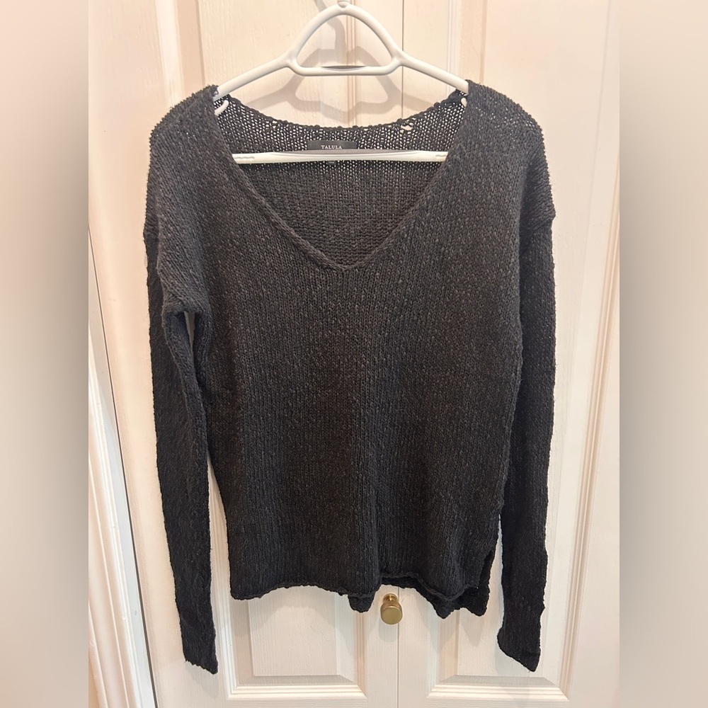 ARITZIA TALULA Knit V-Neck Sweater Black • size small - Picture 2 of 8
